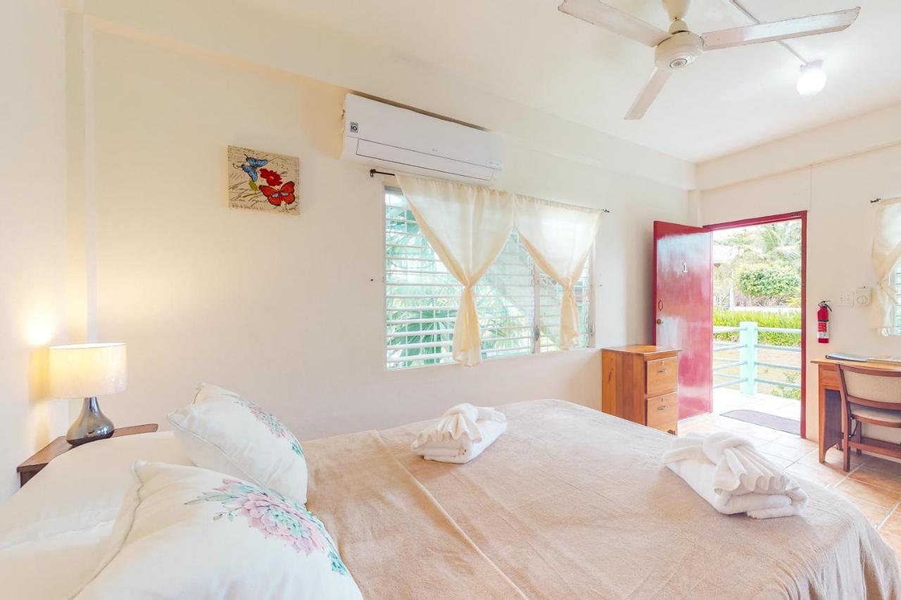 Palmetto#1 @ Island Cabanas Caye Caulker Εξωτερικό φωτογραφία
